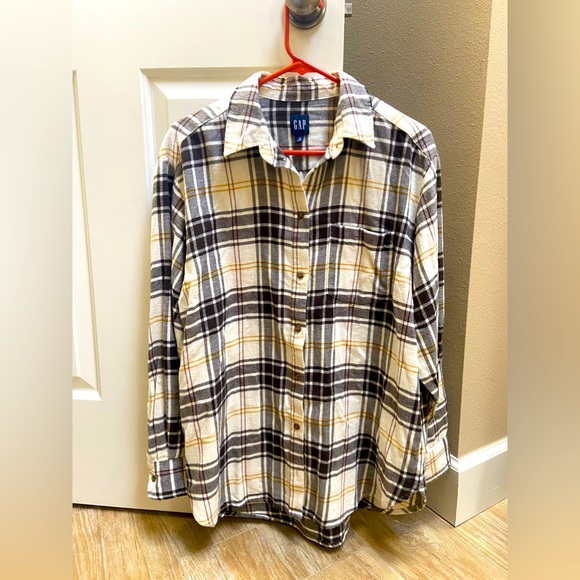 The Gap, medium, brown white and caramel flannel - Picture 1 of 3